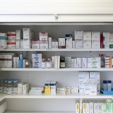 Les antibiotiques de la classe "Access", à utiliser en premier recours, représentent les deux tiers des antibiotiques utilisés en Suisse (image d'illustration). KEYSTONE/GAETAN BALLY
